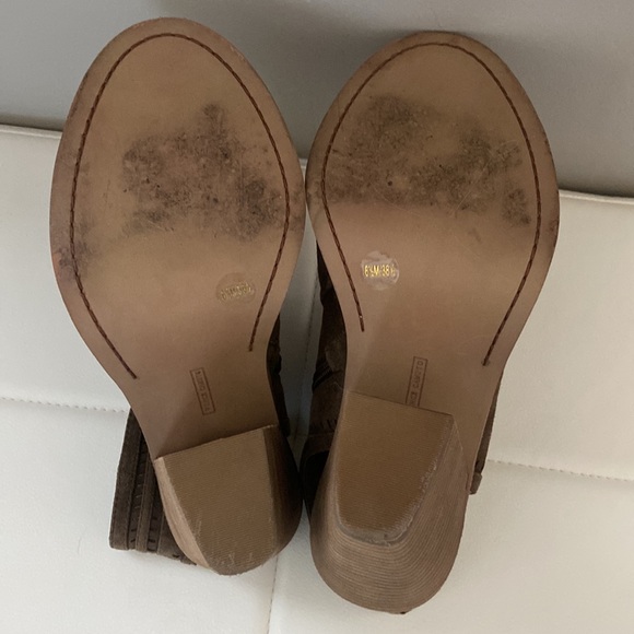 Vince Camuto open toed suede bootie - Picture 4 of 5